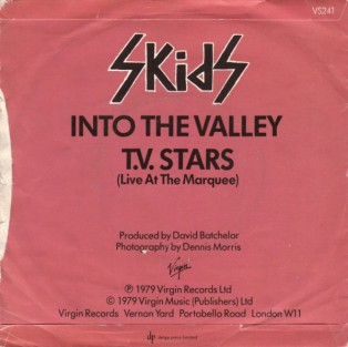 skids_into_the-valley2
